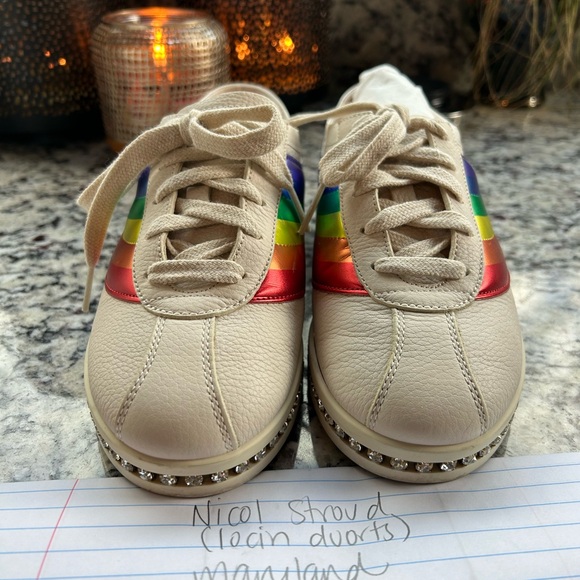 EUC Gucci rainbow sneakers with crystal details along the sole, size 35 - Picture 9 of 10